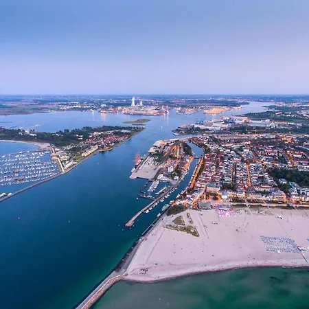 Sonnenaufgang, Direkt Am Alten Strom Apartment Rostock